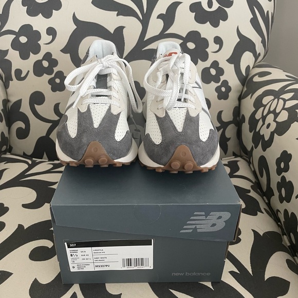 Men’s New Balance 327 Size 8.5 - Picture 6 of 6